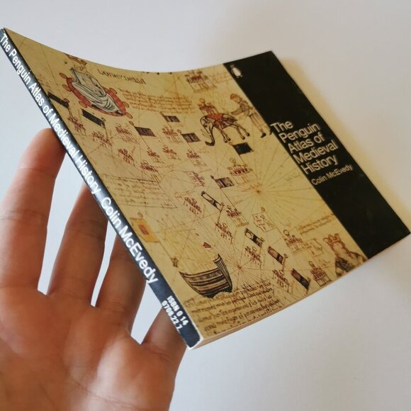 1990s Penguin Book of Medieval History by Colin McEvedy Historical Maps Empires - Picture 3 of 10